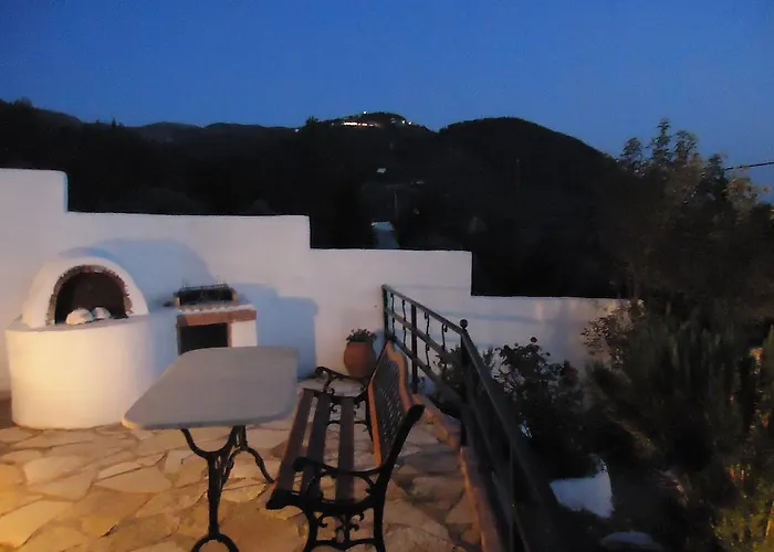 Ioanna * Kalamitsi (Lefkada)